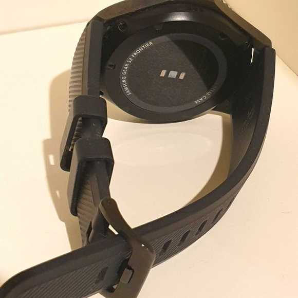 Samsung Gear S3 Frontier Excellent Condition, Like New - Picture 3 of 5